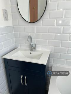 3 bedroom flat to rent, Carmelite Street, Aberdeen, AB11