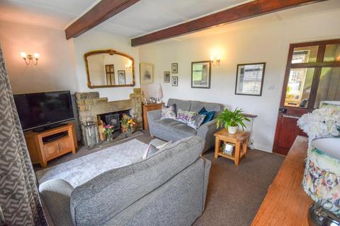 2 bedroom end of terrace house for sale, Green End Road, East Morton,