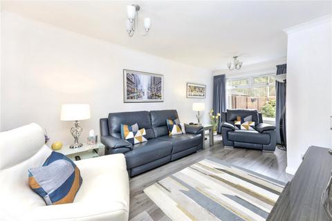 undefined, Strathyre Place KY7