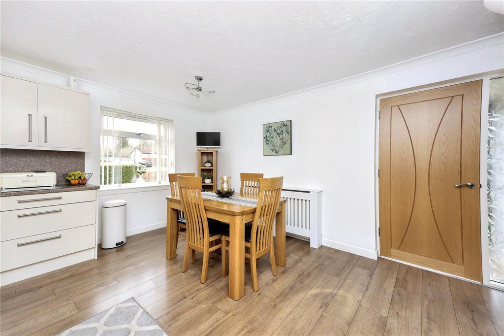 Kitchen/Dining Rm