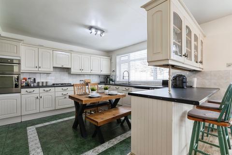 undefined, Ventnor Gardens, Barking