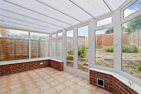 undefined, Balmoral Close, Evesham, Worcestershire, WR11 4QN