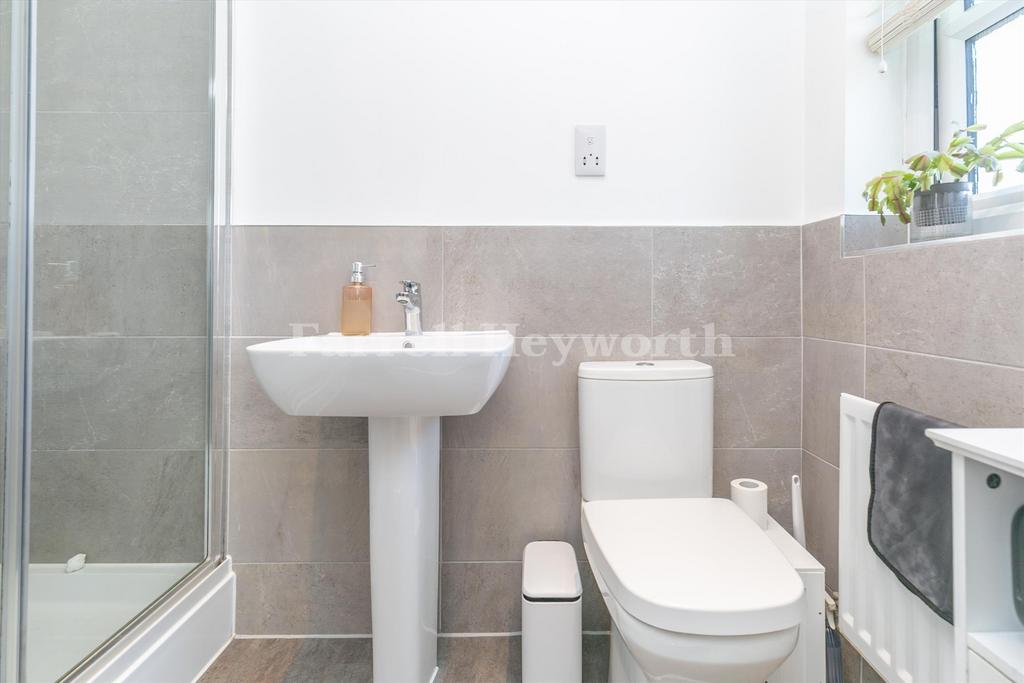 Ensuite Shower
