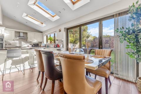 undefined, Delahays Road, Hale, Altrincham, Greater Manchester, WA15