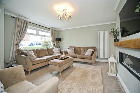 5 bedroom semi-detached house for sale, Clos Leland, Llantrisant, Pontyclun