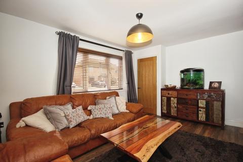 2 bedroom semi-detached house for sale, Briar Close, Leamington Spa, Warwickshire, CV32