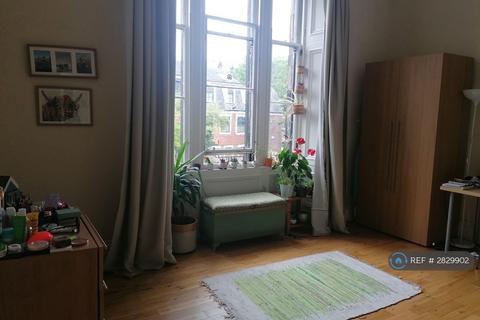 undefined, Ashton Road, Glasgow, G12