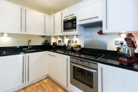 2 bedroom apartment for sale, Basire Street, London, N1
