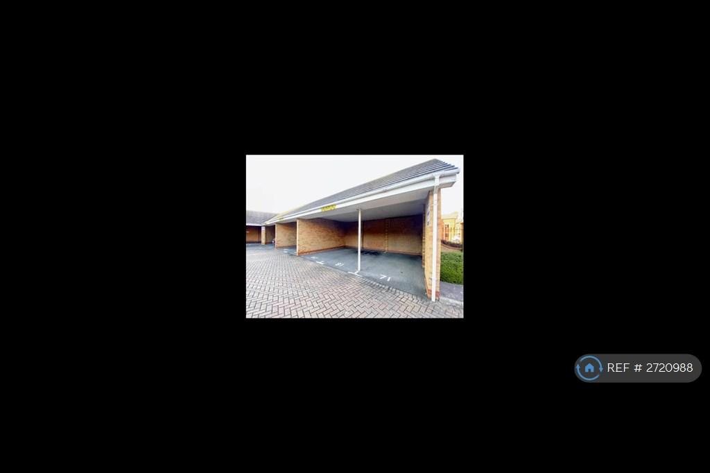 2 Parking Spaces