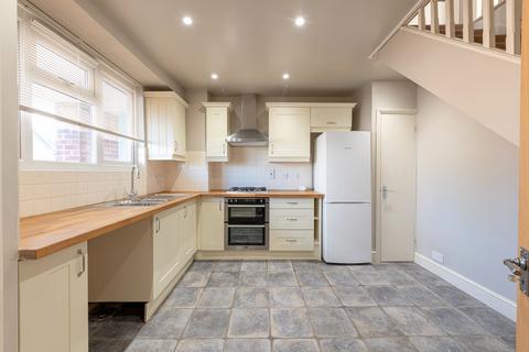 3 bedroom flat to rent, Clancy Court, Trott Street, London, SW11