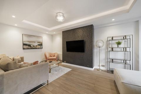2 bedroom apartment to rent, Dorset House, Gloucester Place, London, NW1