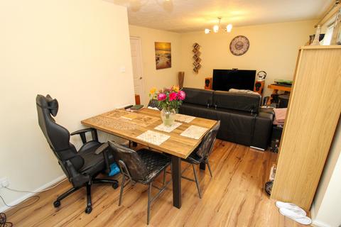 undefined, Bosworth Close, Northampton, NN4