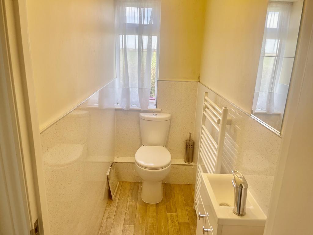 En-suite Bathroom