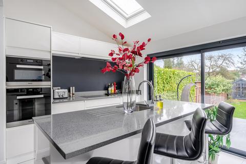 undefined, Gurney Court Road, St. Albans, AL1