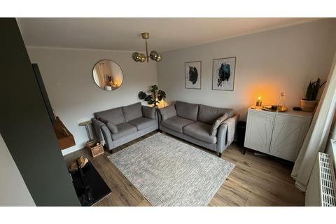 undefined, Melrose Avenue, Chester, CH3