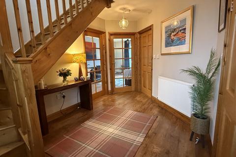 undefined, Clos Treventy, Cefneithin, Llanelli
