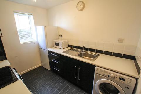 1 bedroom flat to rent, Trafalgar Court, Great Yarmouth