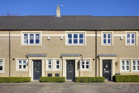 2 bedroom terraced house for sale, St. Georges Court, Willerby