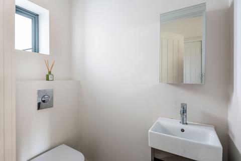 undefined, Brompton Close, Reigate, RH2