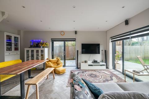 undefined, Brompton Close, Reigate, RH2