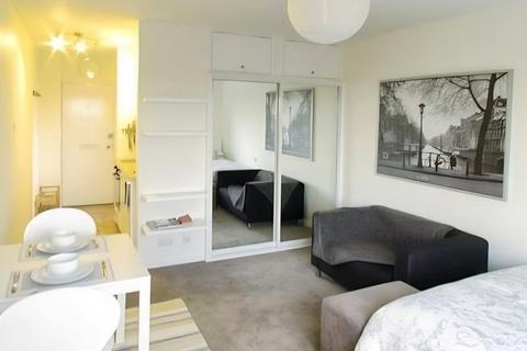 undefined, Mayflower House, Cambridge, CB4
