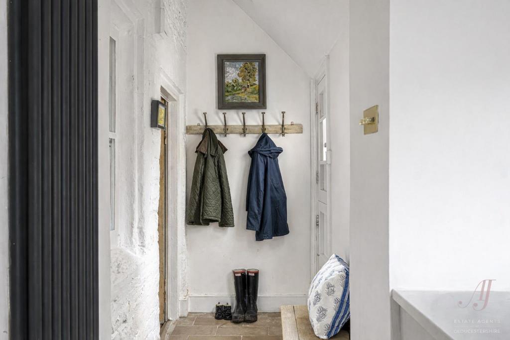 Hallway.png