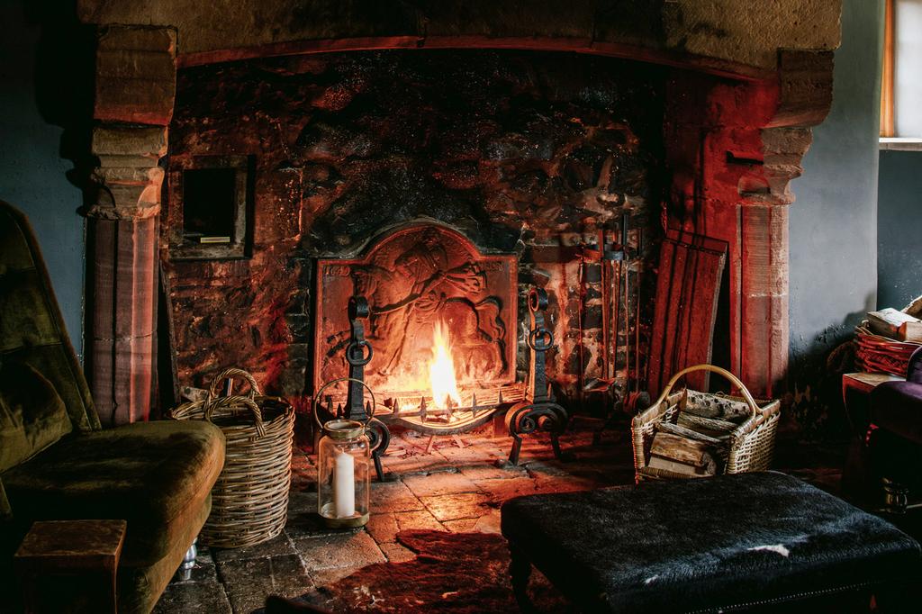 330341 - fireplace edit.jpg