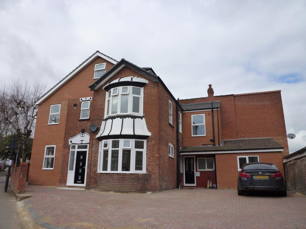 1 Bedroom Flat to Rent