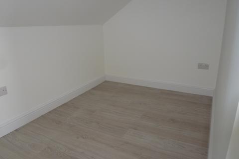 undefined, 2 Hazelbury Crescent, LUTON LU1