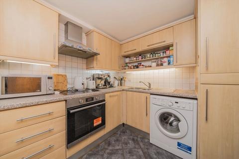 1 bedroom flat to rent, Belvedere Road, London SE1