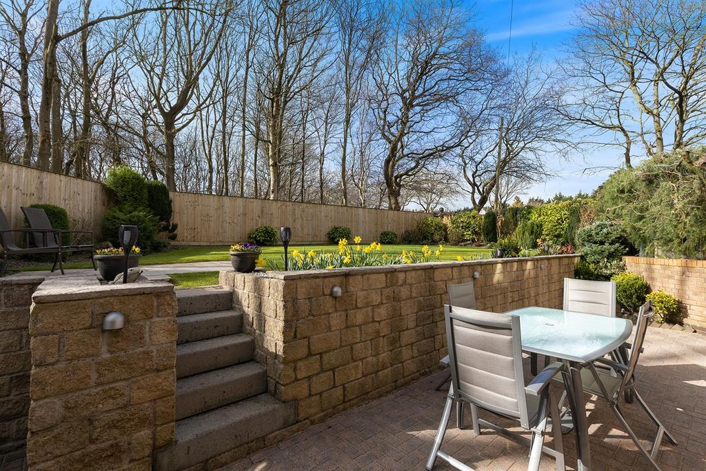 Bramleys Estate Agents - Redwood Drive - Bradley