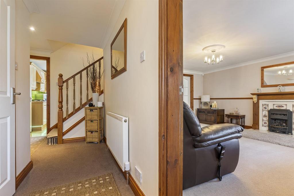Bramleys Estate Agents - Redwood Drive - Bradley
