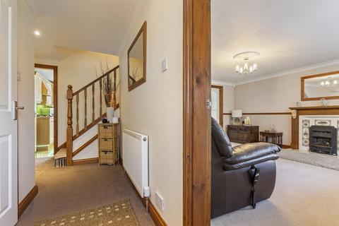 4 bedroom detached house for sale, Redwood Drive, Huddersfield