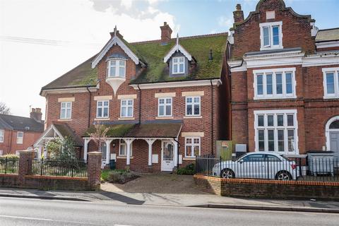 3 bedroom end of terrace house for sale, 95a Military Road, Colchester CO1
