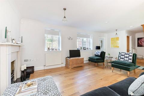 4 bedroom semi-detached house for sale, Beacon Hill, Penn, High Wycombe, Buckinghamshire, HP10