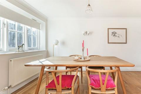 4 bedroom semi-detached house for sale, Beacon Hill, Penn, High Wycombe, Buckinghamshire, HP10