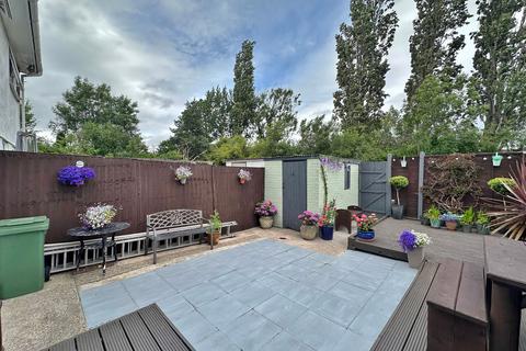 3 bedroom terraced house for sale, Kings Drive, Thingwall, CH61