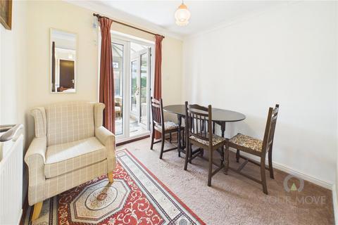 2 bedroom bungalow for sale, De-Ferneus Drive, Wellingborough NN9