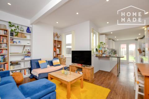 4 bedroom terraced house to rent, Dupree Road SE7