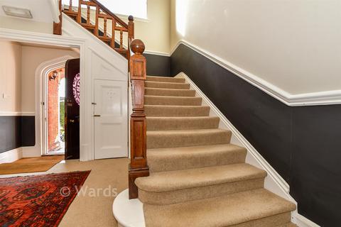 undefined, 28 Boyne Park, Tunbridge Wells TN4