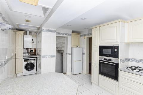 undefined, Lamb Hall Road, Huddersfield HD3