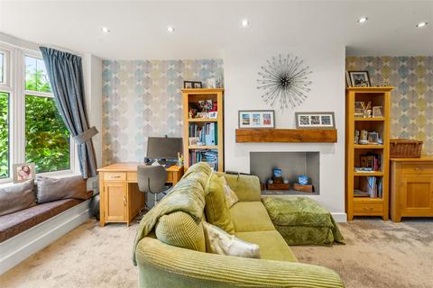 undefined, Merlyn Avenue, Sale