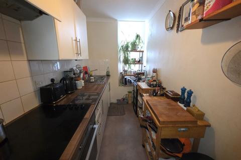1 bedroom flat for sale, South View, Teignmouth, TQ14