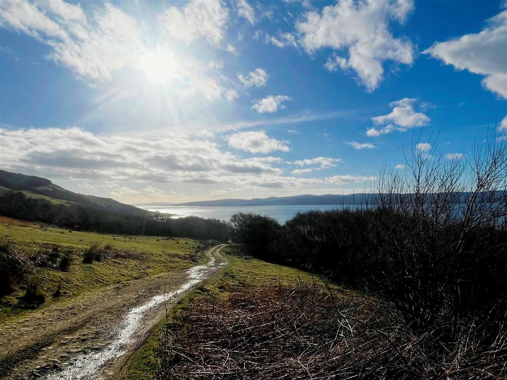 Access Road up to Crimmond, Penrioch, Pirnmill