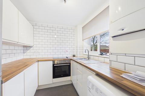 undefined, Lanham Grds, Quedgeley, Gloucestershire, GL2