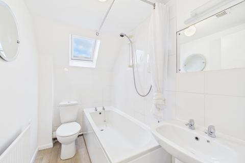 undefined, Lanham Grds, Quedgeley, Gloucestershire, GL2