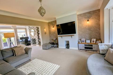 3 bedroom property for sale, King George Road, South Shields, NE34