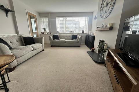 3 bedroom semi-detached house for sale, Wordsworth Close, Dukinfield SK16