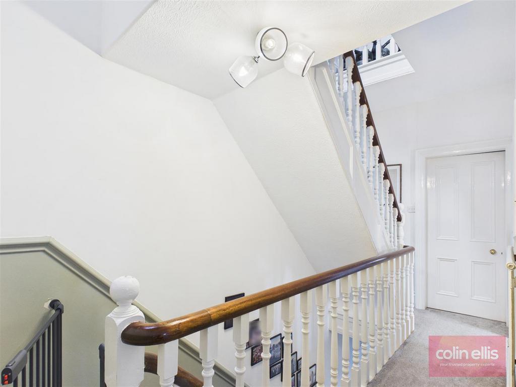 CAM05075 G0-PR0299-STILL020.jpg