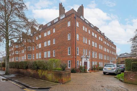 undefined, Richmond Road, Twickenham, TW1